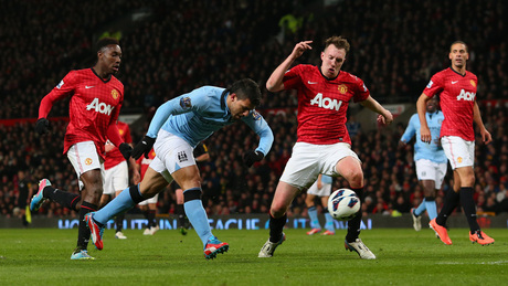 United refocuses on title assault after City blip