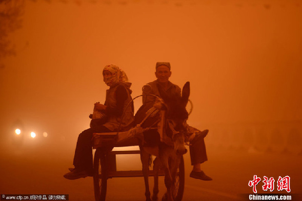 Sandstorms hit northwest China