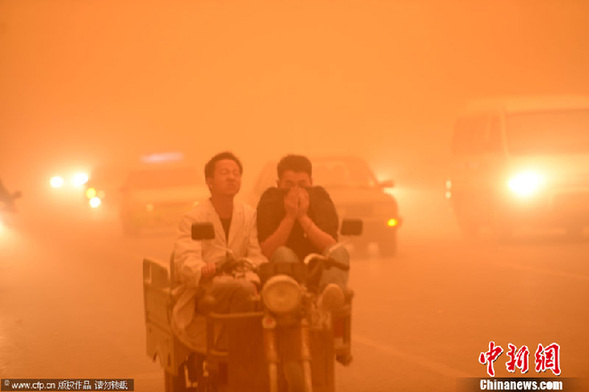 Sandstorms hit northwest China