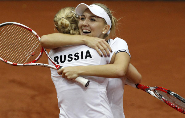 Russia in thriller to reach Fed Cup final